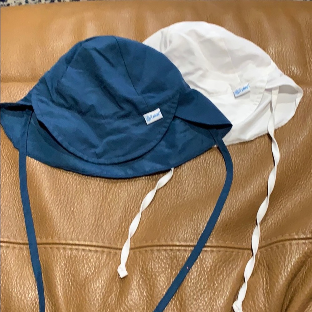 I play swim hats